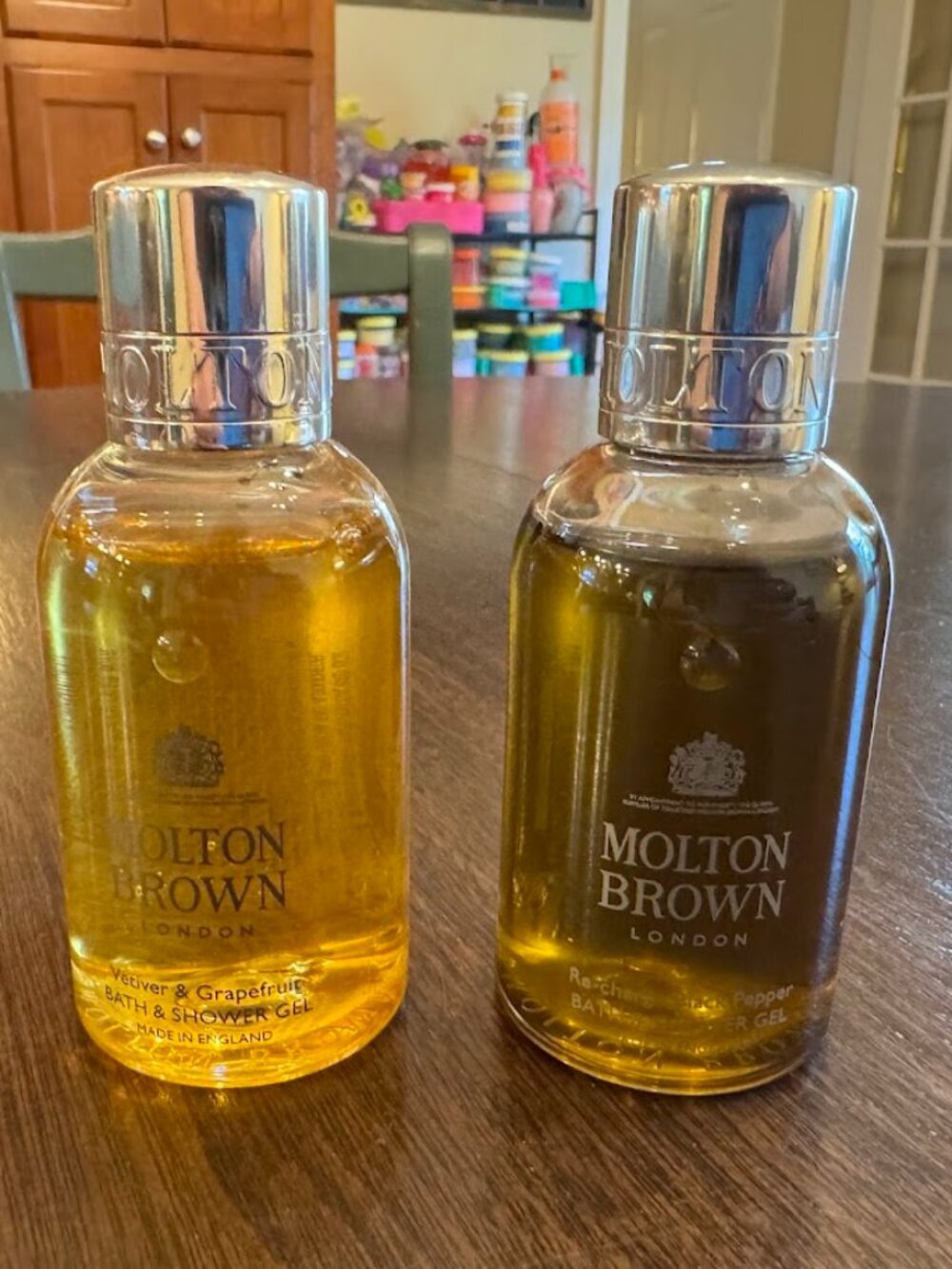 Molton Brown Bath & Shower Gel Vetiver & Grapefruit and Re-Charge Black Pepper 1